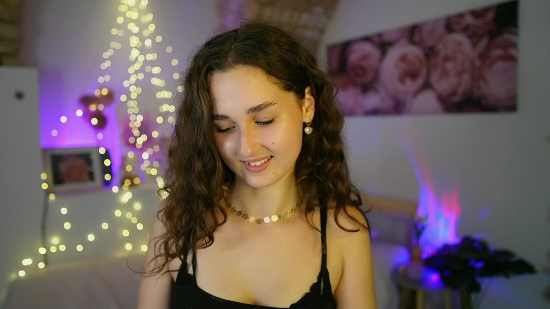 Gallery image thumbnail from Anita_Grey_'s myfreecams stream on, 06/17/2025, 21:33 image 18 of 20