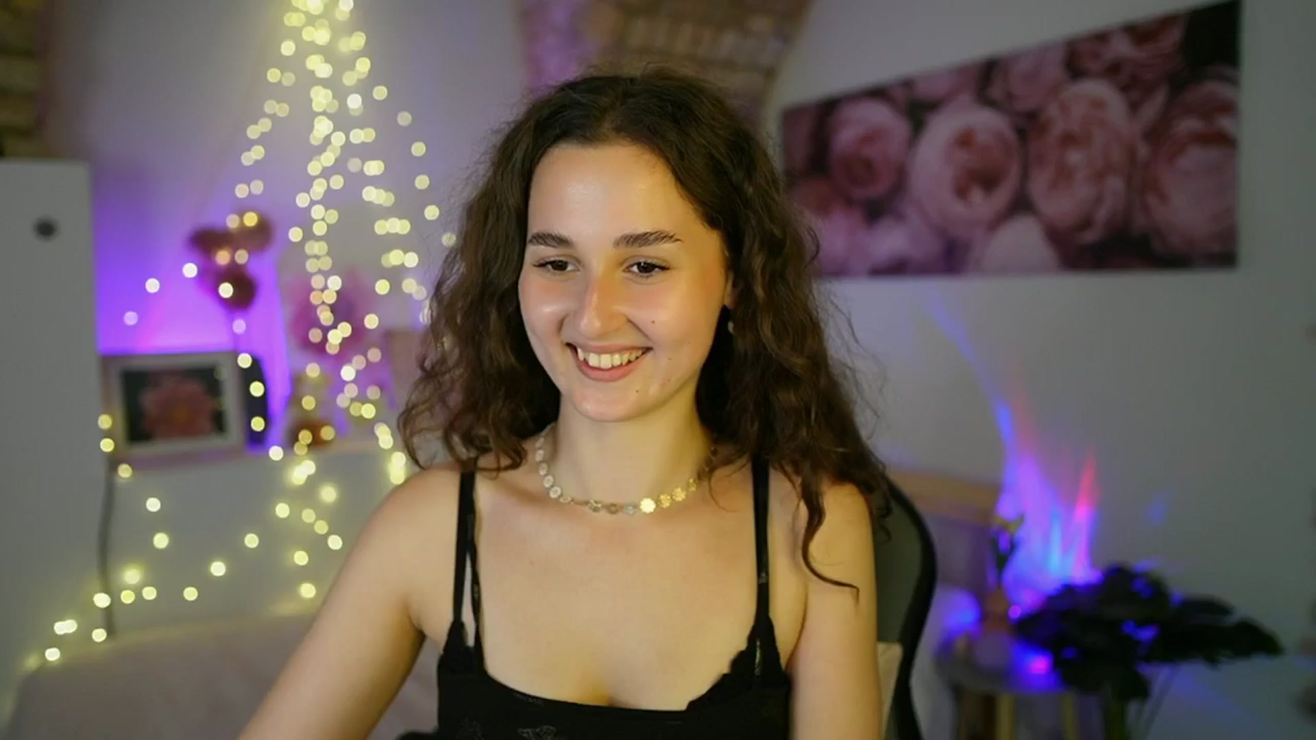 Gallery image thumbnail from Anita_Grey_'s myfreecams stream on, 06/17/2025, 21:33 image 20 of 20