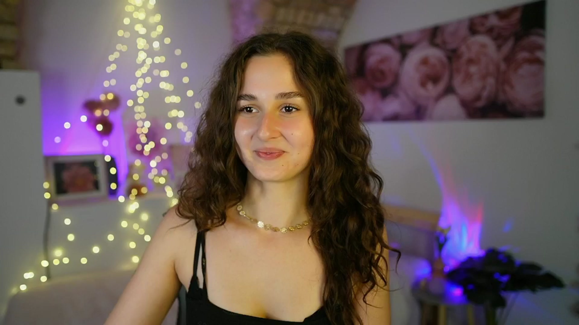 Gallery image thumbnail from Anita_Grey_'s myfreecams stream on, 06/17/2025, 21:33 image 12 of 20