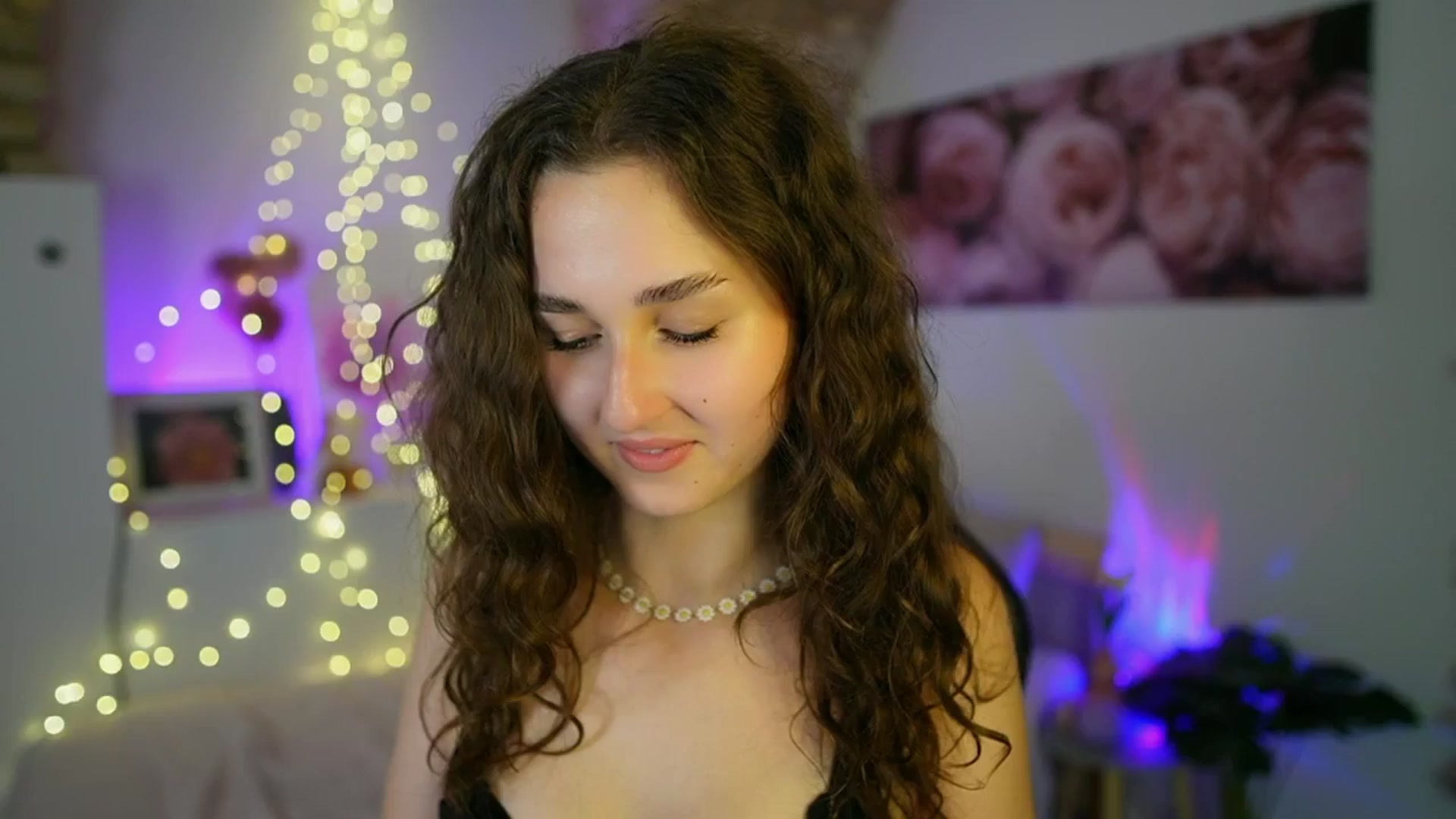 Gallery image thumbnail from Anita_Grey_'s myfreecams stream on, 06/17/2025, 23:21 image 9 of 20