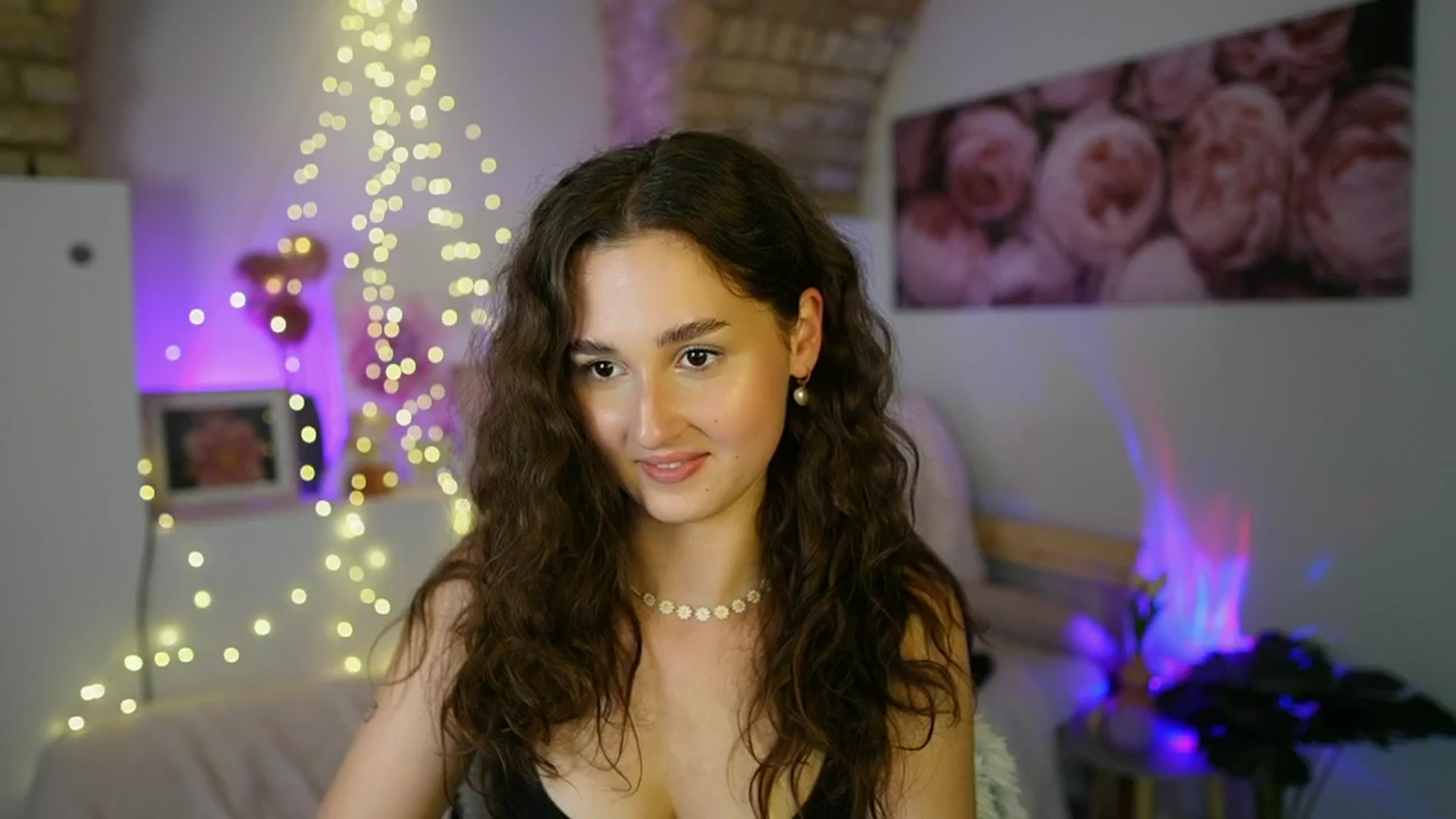 Gallery image thumbnail from Anita_Grey_'s myfreecams stream on, 06/18/2025, 23:07 image 9 of 20