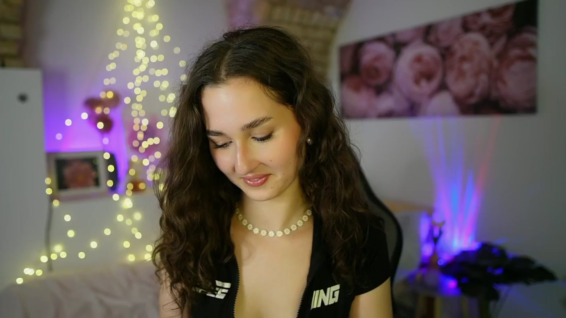 Gallery image thumbnail from Anita_Grey_'s myfreecams stream on, 06/20/2025, 23:33 image 2 of 20