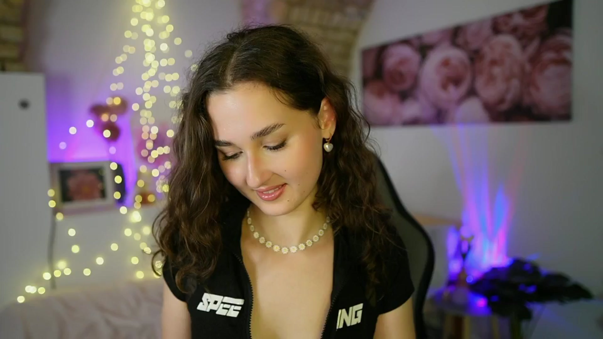 Gallery image thumbnail from Anita_Grey_'s myfreecams stream on, 06/20/2025, 23:33 image 4 of 20