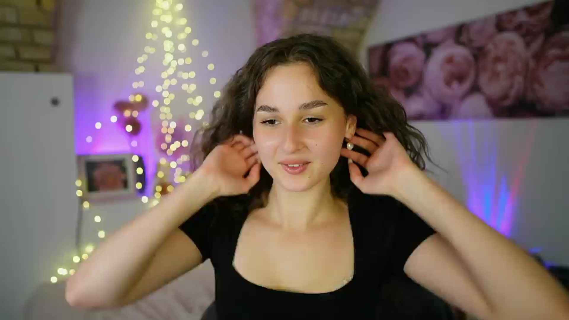 Gallery image thumbnail from Anita_Grey_'s myfreecams stream on, 06/21/2025, 20:39 image 7 of 20