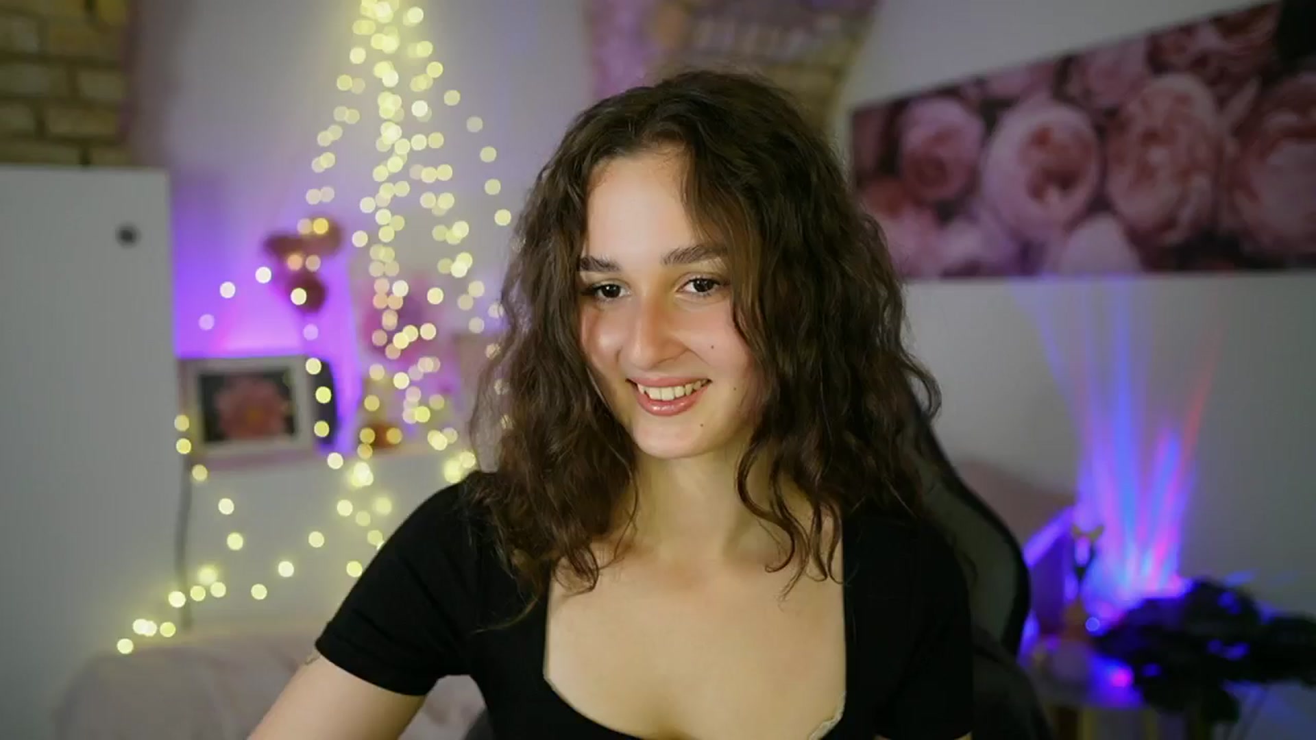 Gallery image thumbnail from Anita_Grey_'s myfreecams stream on, 06/21/2025, 20:39 image 6 of 20