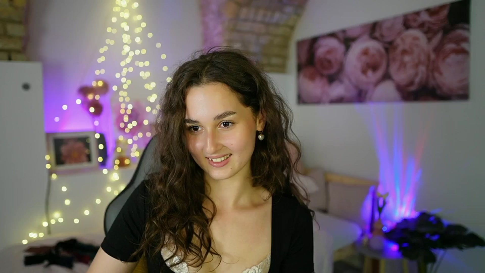 Gallery image thumbnail from Anita_Grey_'s myfreecams stream on, 06/21/2025, 22:36 image 10 of 20
