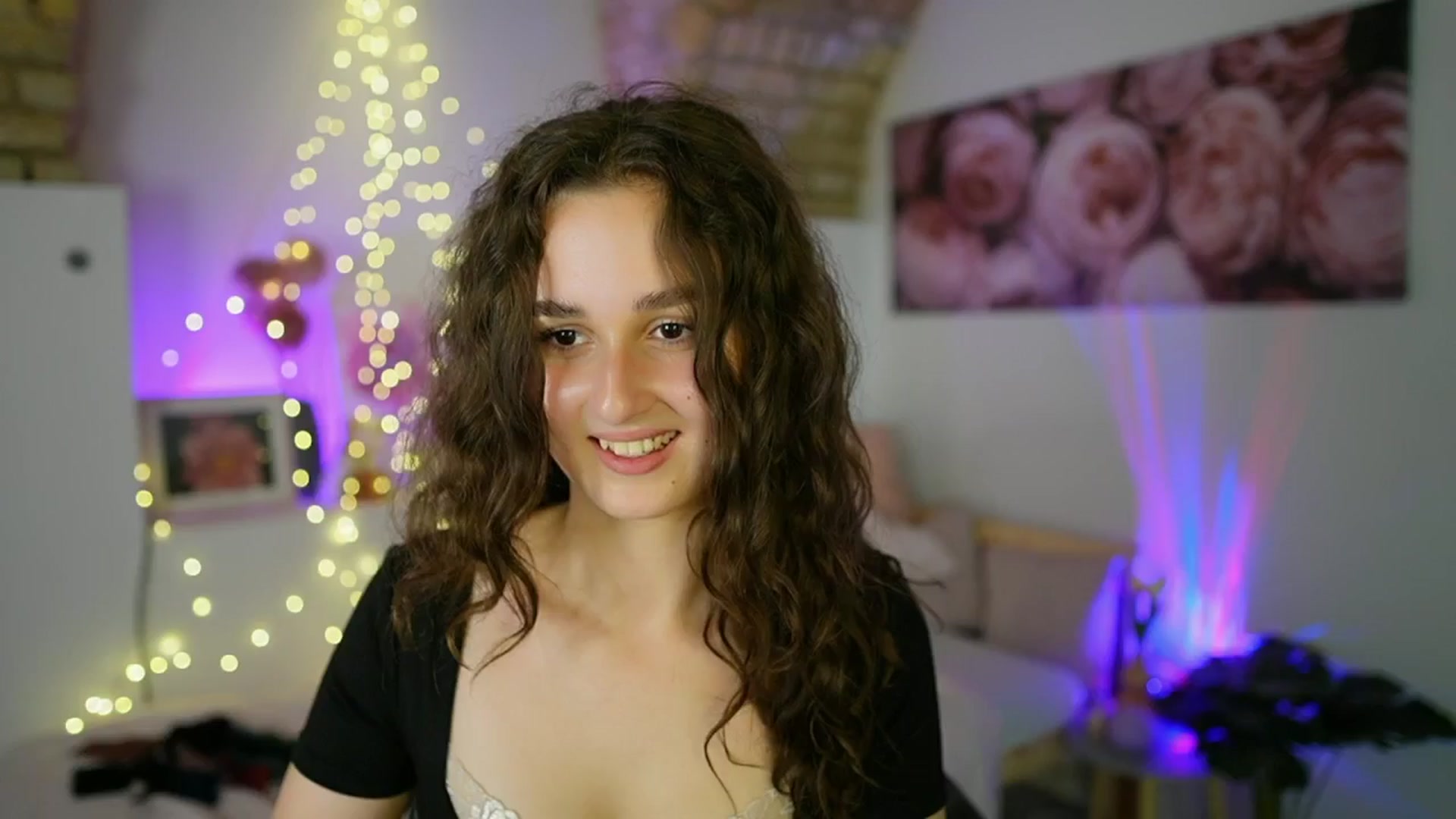 Gallery image thumbnail from Anita_Grey_'s myfreecams stream on, 06/21/2025, 22:36 image 2 of 20