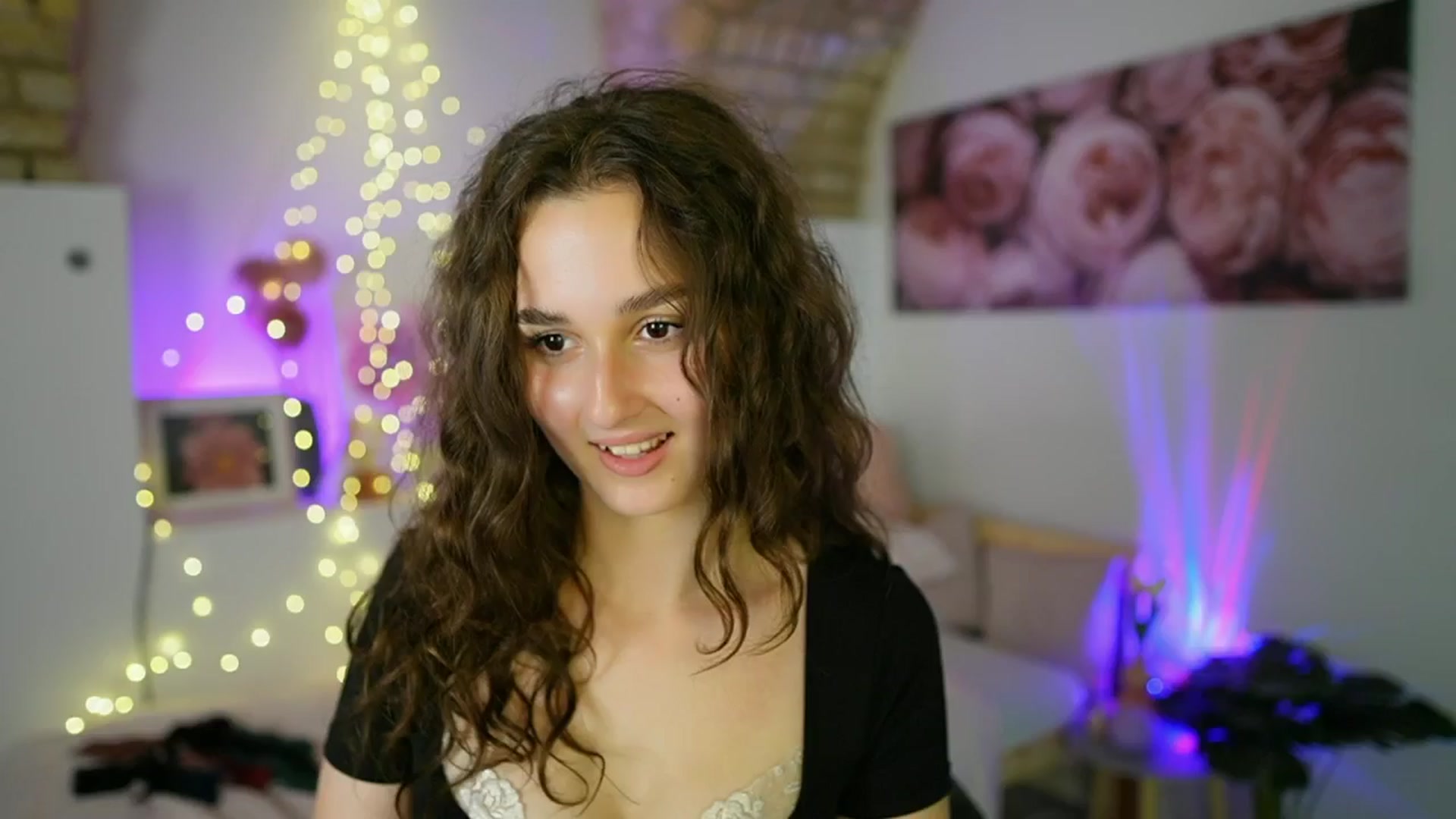 Gallery image thumbnail from Anita_Grey_'s myfreecams stream on, 06/21/2025, 22:36 image 7 of 20