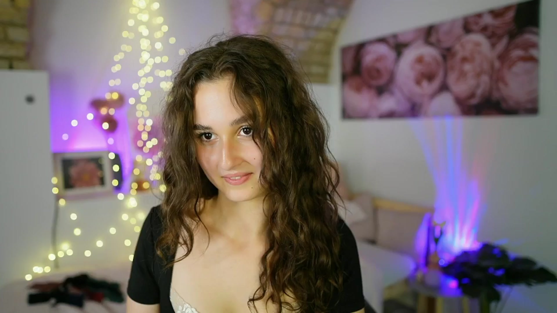 Gallery image thumbnail from Anita_Grey_'s myfreecams stream on, 06/21/2025, 22:36 image 5 of 20