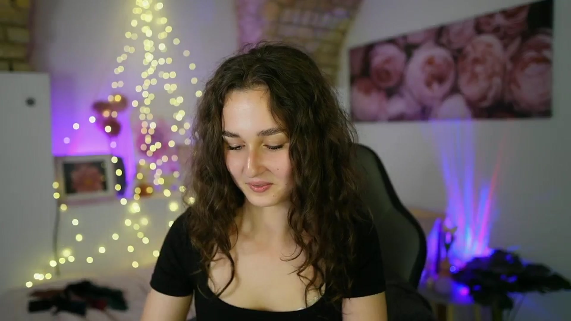 Gallery image thumbnail from Anita_Grey_'s myfreecams stream on, 06/21/2025, 22:36 image 12 of 20