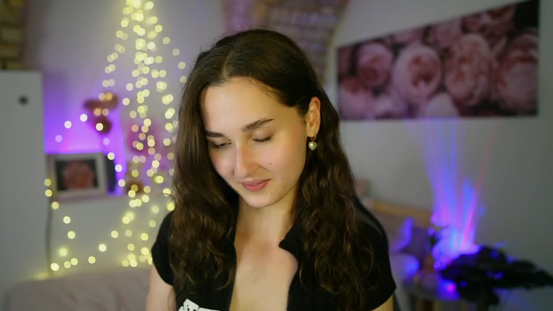 Gallery image thumbnail from Anita_Grey_'s myfreecams stream on, 06/22/2025, 21:39 image 10 of 20