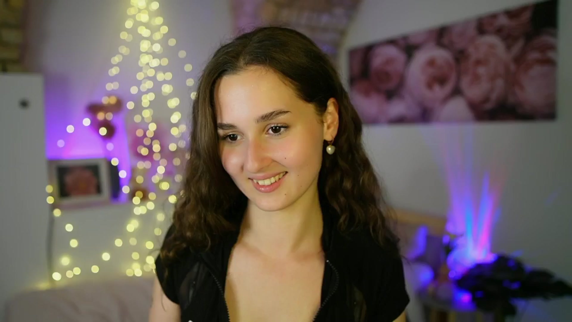 Gallery image thumbnail from Anita_Grey_'s myfreecams stream on, 06/22/2025, 21:39 image 14 of 20