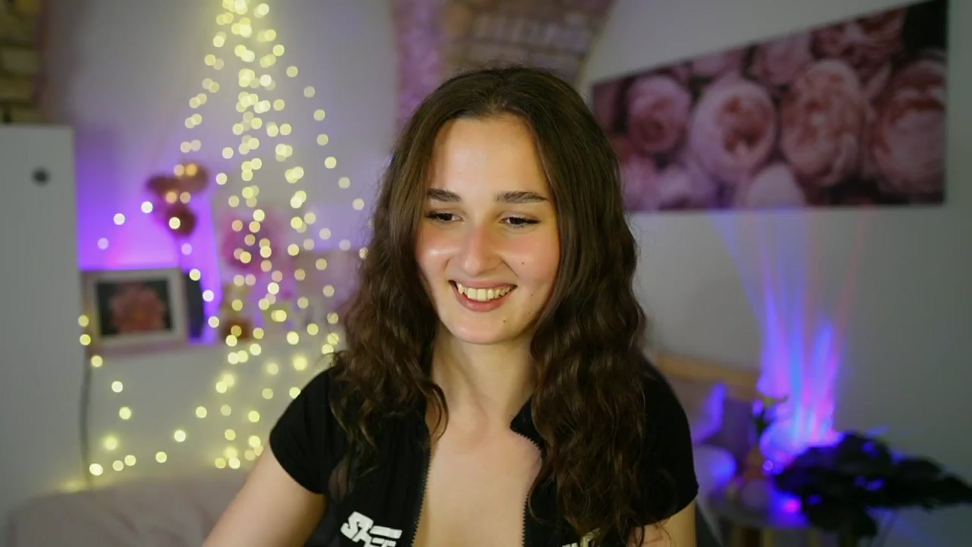 Gallery image thumbnail from Anita_Grey_'s myfreecams stream on, 06/22/2025, 21:39 image 5 of 20