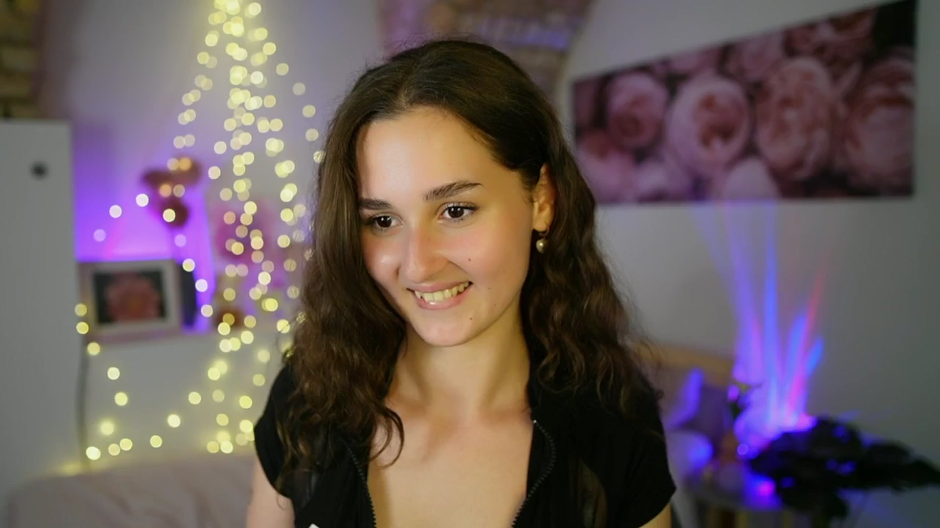 Gallery image thumbnail from Anita_Grey_'s myfreecams stream on, 06/22/2025, 21:39 image 20 of 20