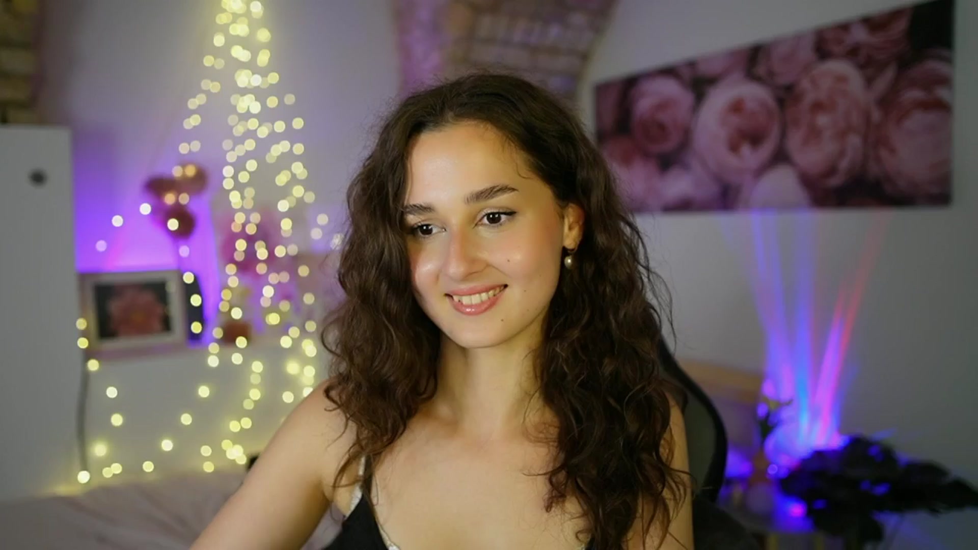 Gallery image thumbnail from Anita_Grey_'s myfreecams stream on, 06/23/2025, 23:36 image 13 of 20