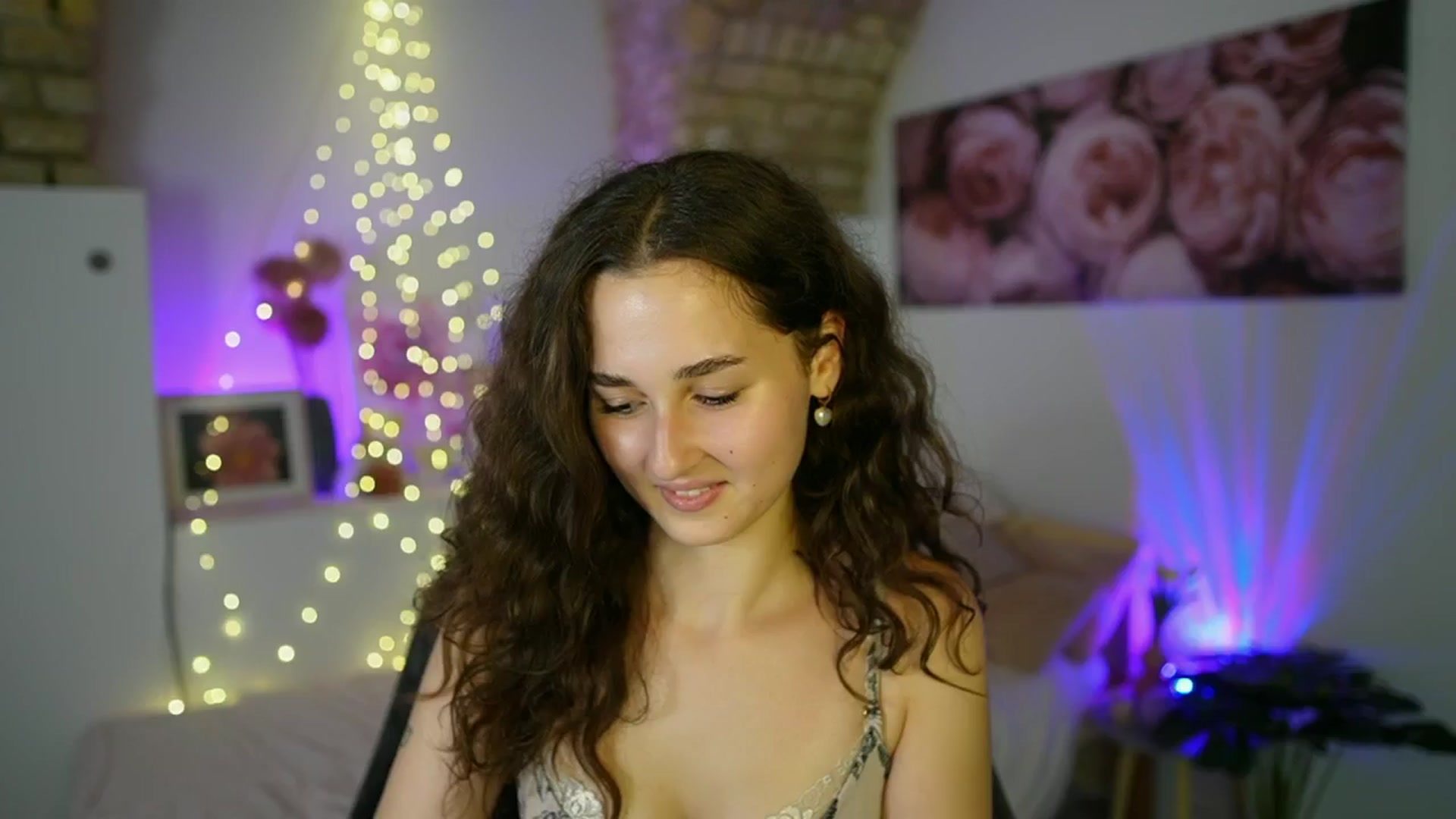 Gallery image thumbnail from Anita_Grey_'s myfreecams stream on, 06/24/2025, 20:09 image 18 of 20