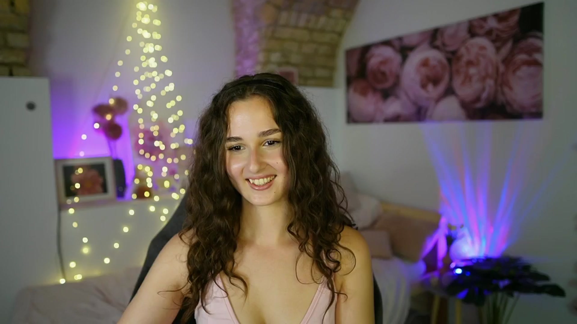 Gallery image thumbnail from Anita_Grey_'s myfreecams stream on, 06/26/2025, 22:50 image 8 of 20