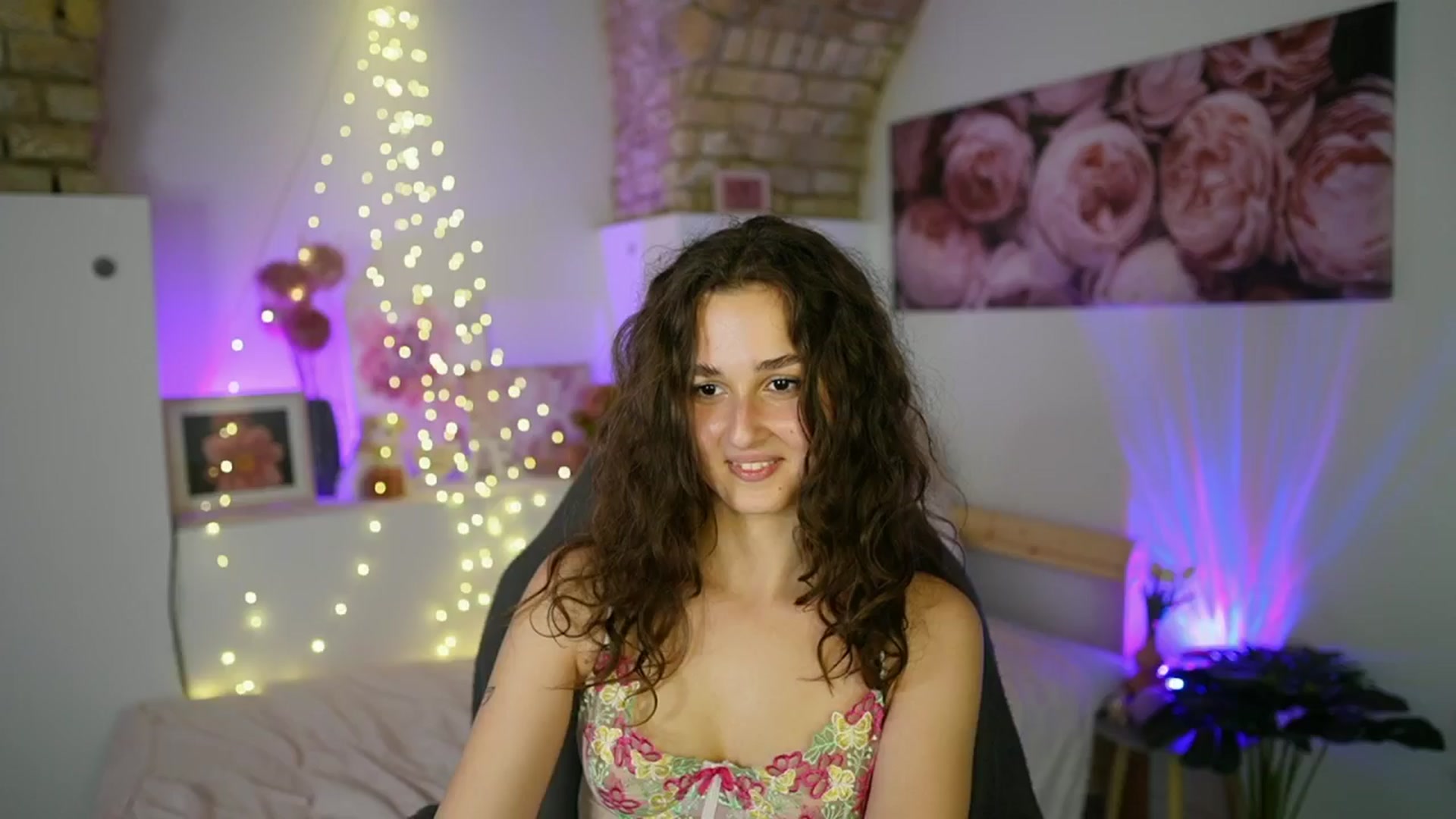 Gallery image thumbnail from Anita_Grey_'s myfreecams stream on, 06/28/2025, 21:49 image 16 of 20