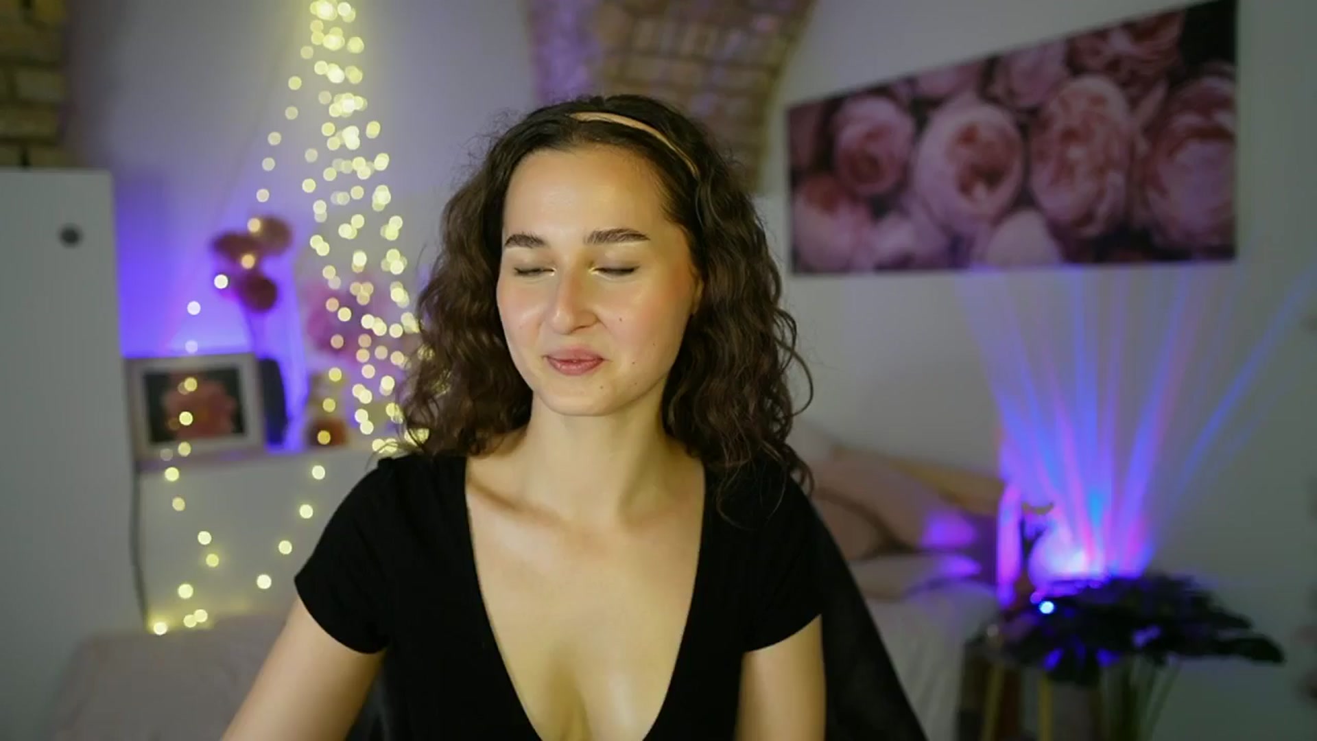 Gallery image thumbnail from Anita_Grey_'s myfreecams stream on, 06/29/2025, 18:48 image 4 of 20