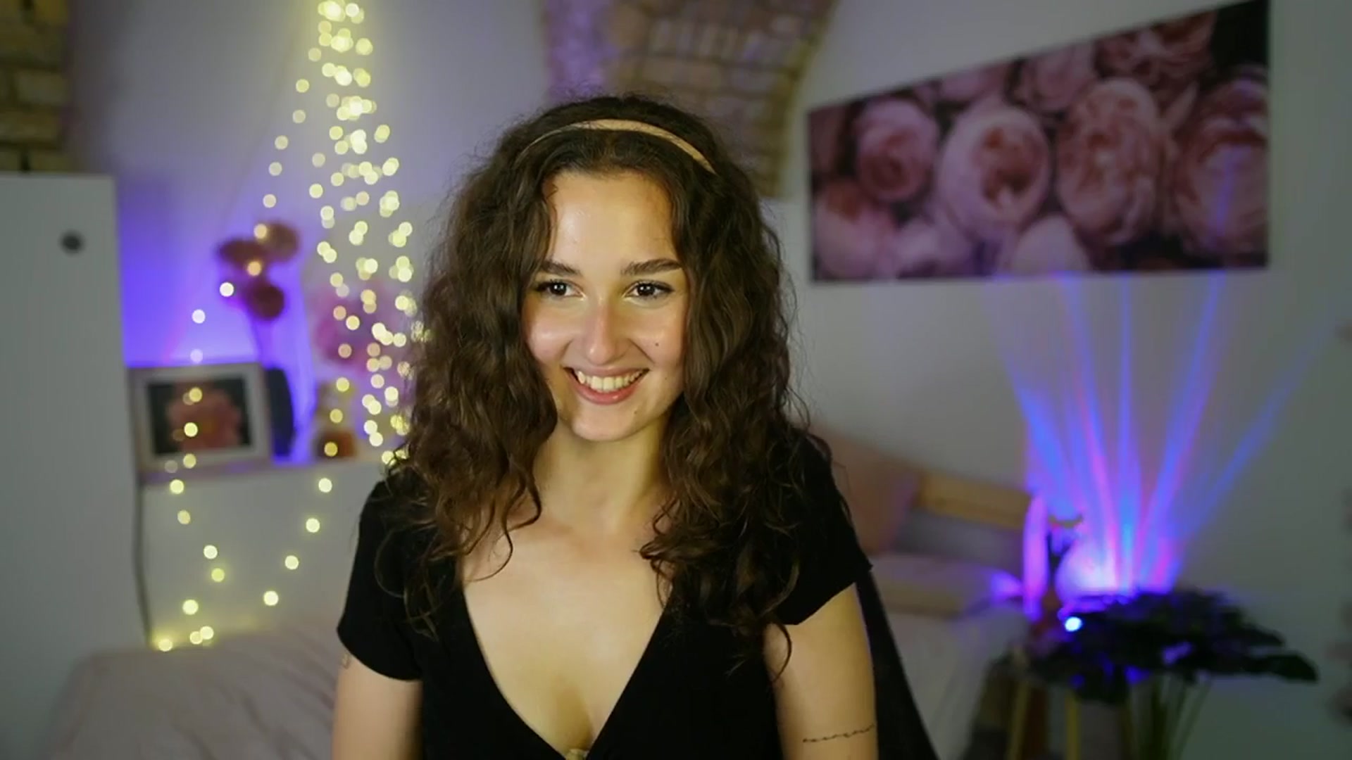 Gallery image thumbnail from Anita_Grey_'s myfreecams stream on, 06/29/2025, 21:57 image 8 of 20