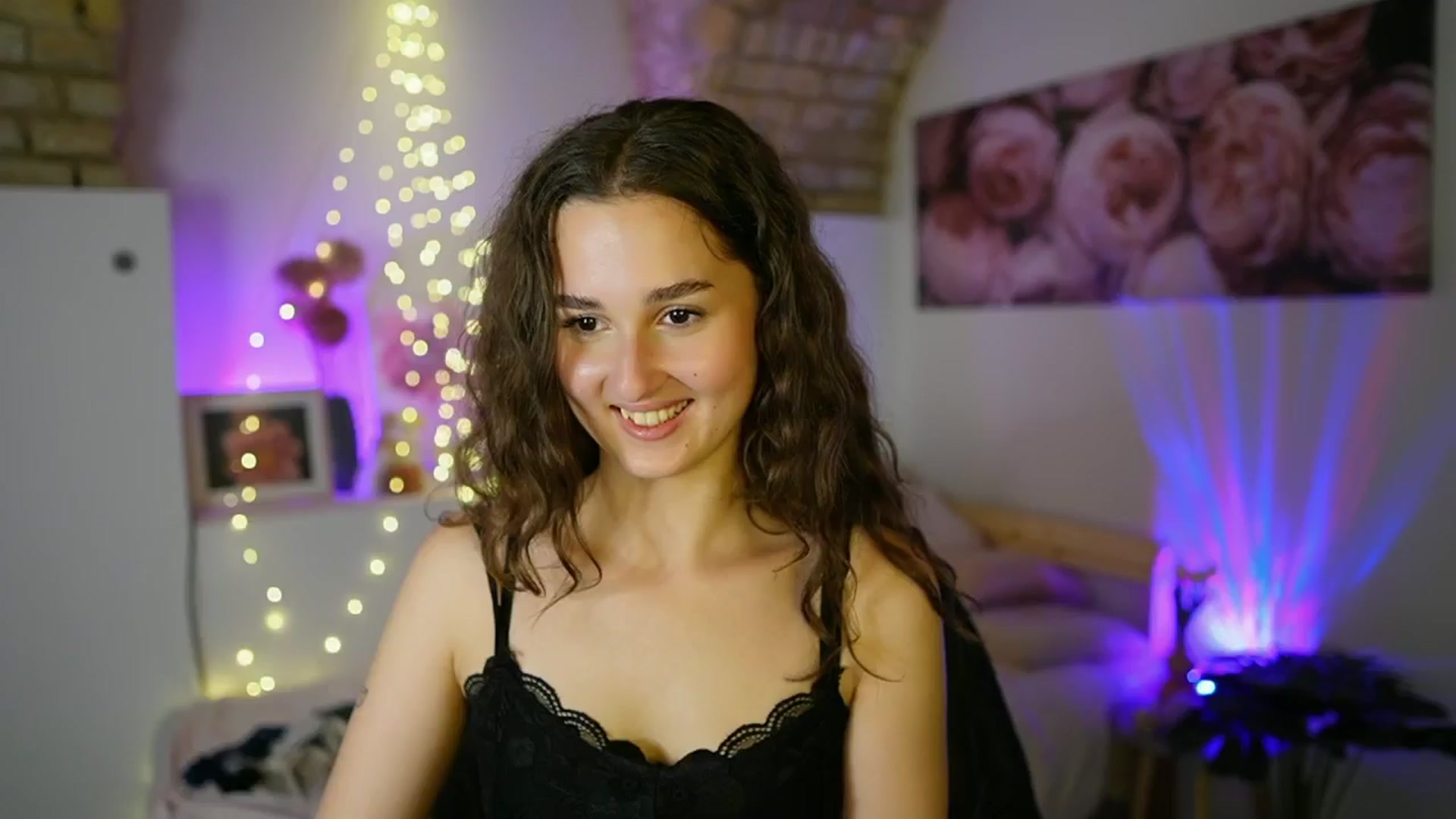 Gallery image thumbnail from Anita_Grey_'s myfreecams stream on, 07/01/2025, 21:31 image 8 of 20