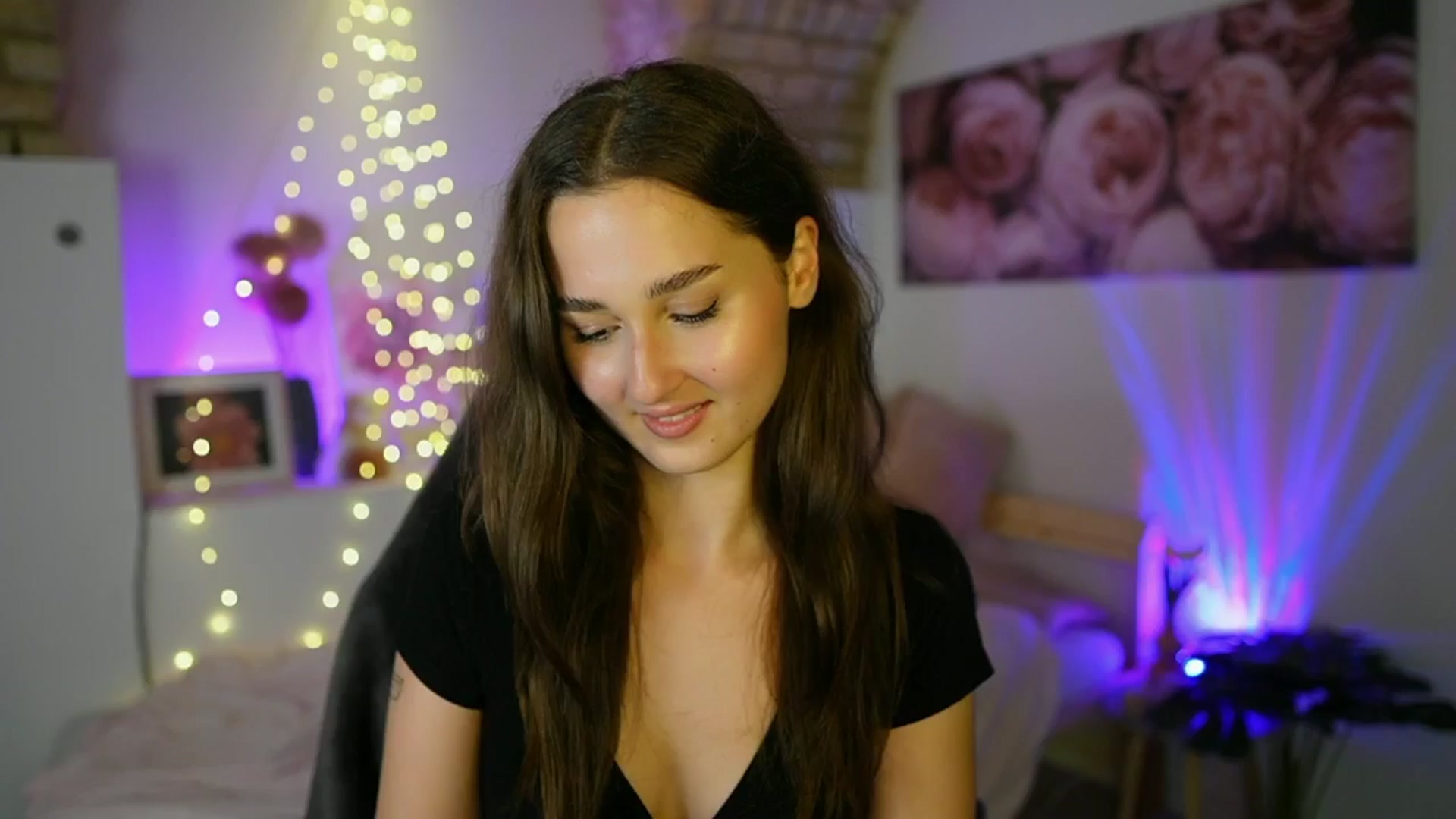 Gallery image thumbnail from Anita_Grey_'s myfreecams stream on, 07/03/2025, 20:57 image 9 of 20