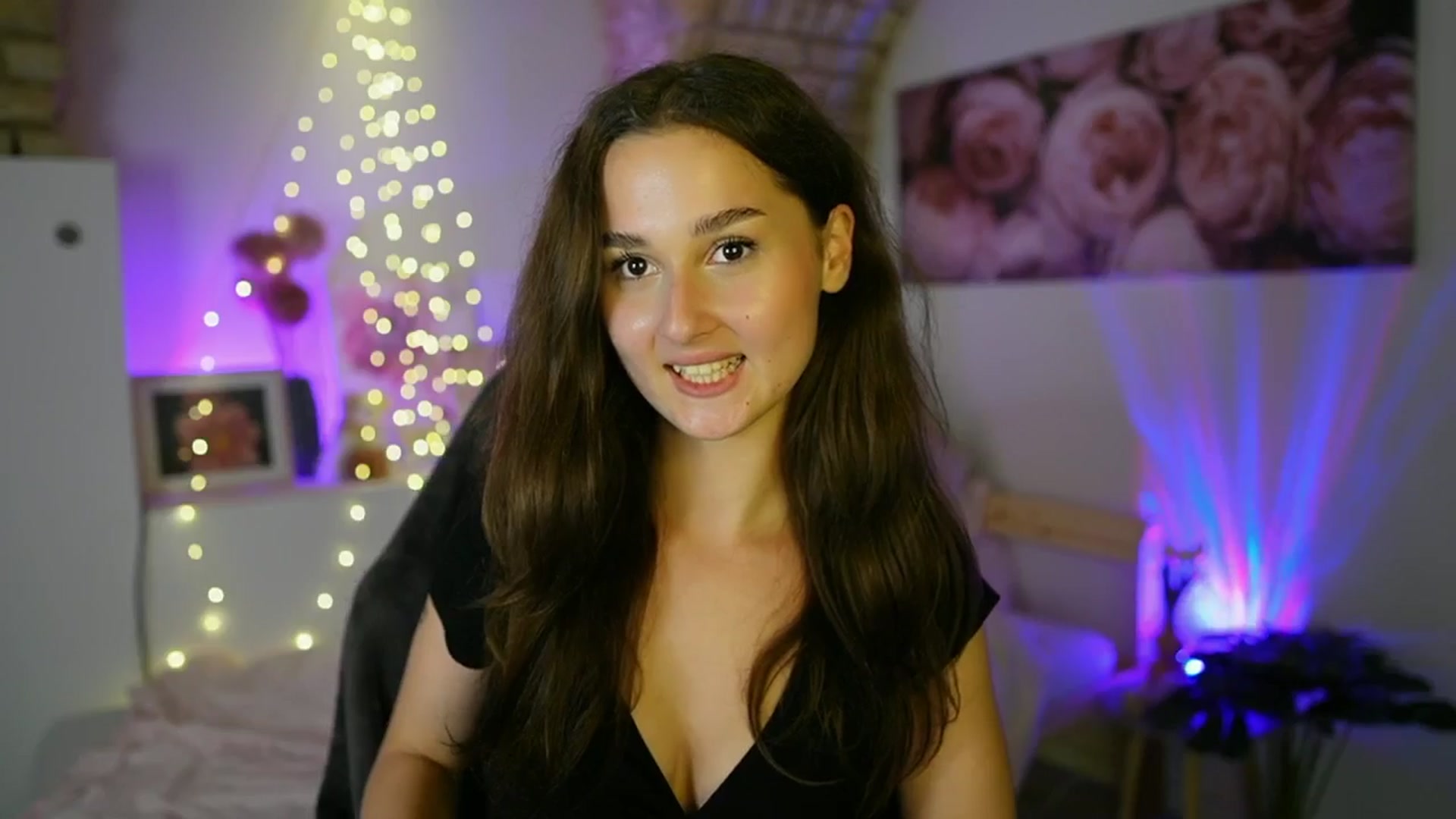 Gallery image thumbnail from Anita_Grey_'s myfreecams stream on, 07/03/2025, 22:14 image 5 of 20