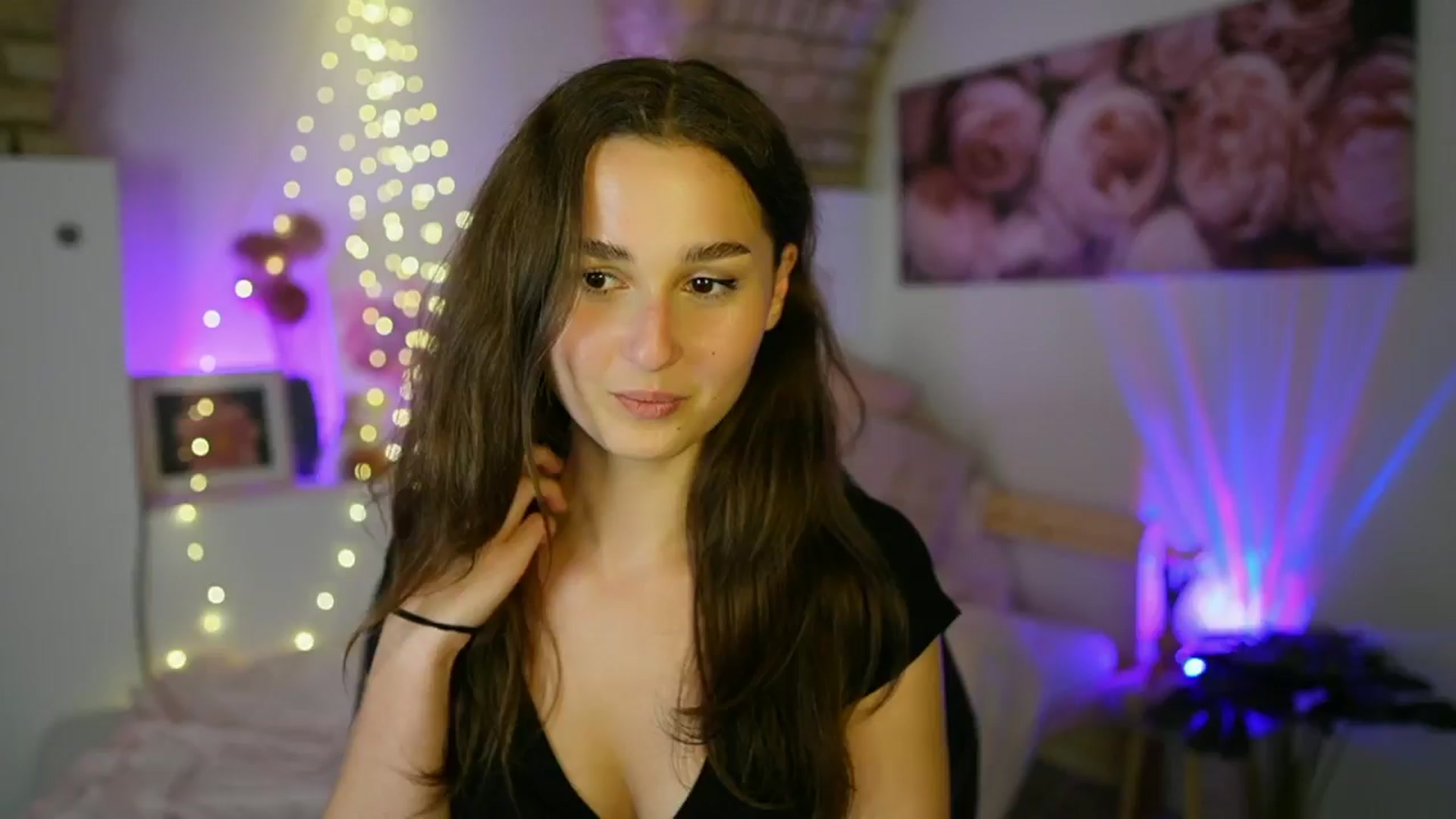 Gallery image thumbnail from Anita_Grey_'s myfreecams stream on, 07/03/2025, 22:14 image 2 of 20