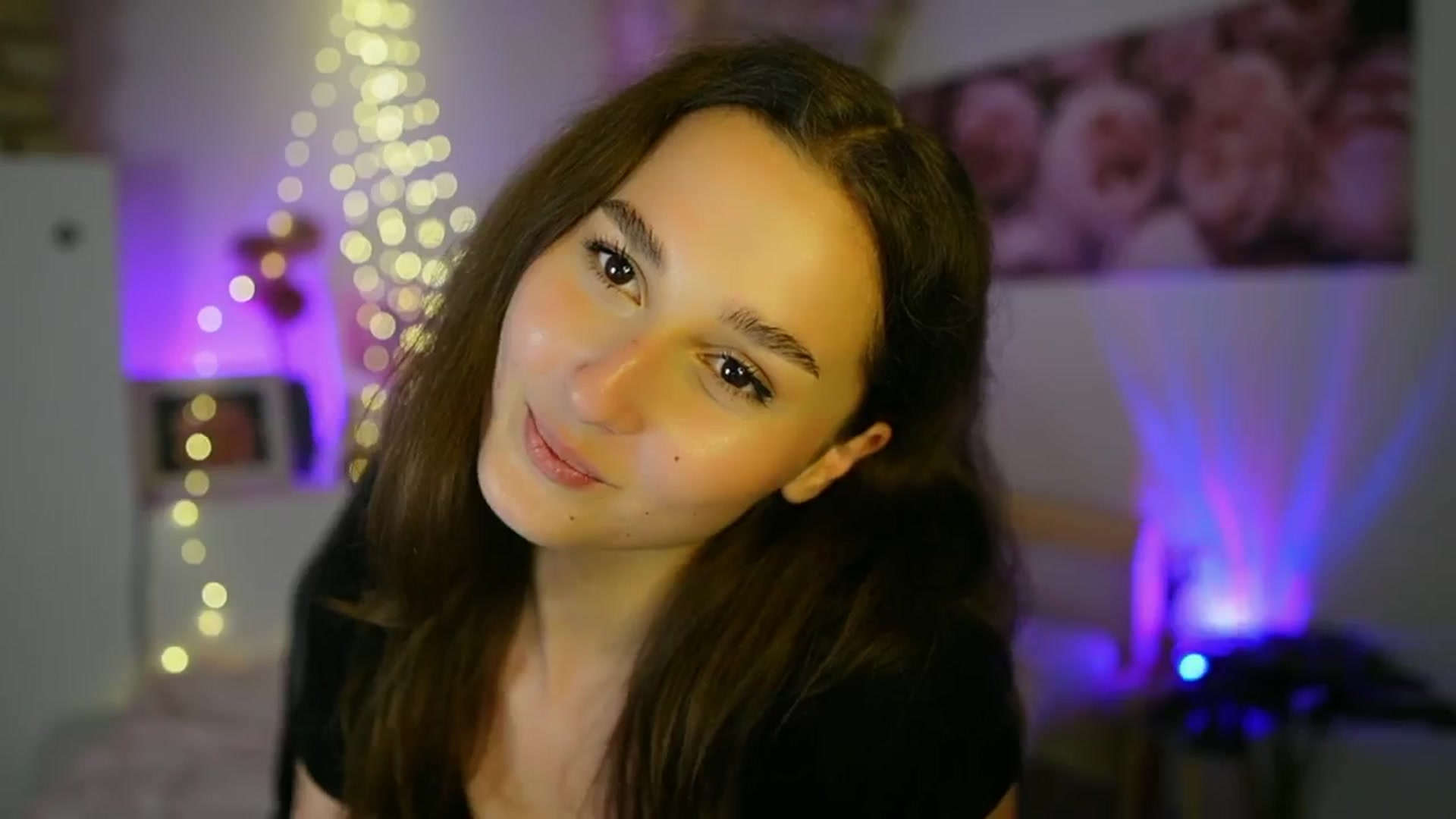 Gallery image thumbnail from Anita_Grey_'s myfreecams stream on, 07/03/2025, 22:14 image 12 of 20