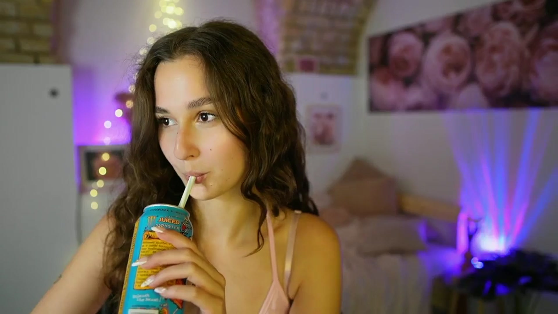 Gallery image thumbnail from Anita_Grey_'s myfreecams stream on, 07/06/2025, 19:44 image 18 of 20