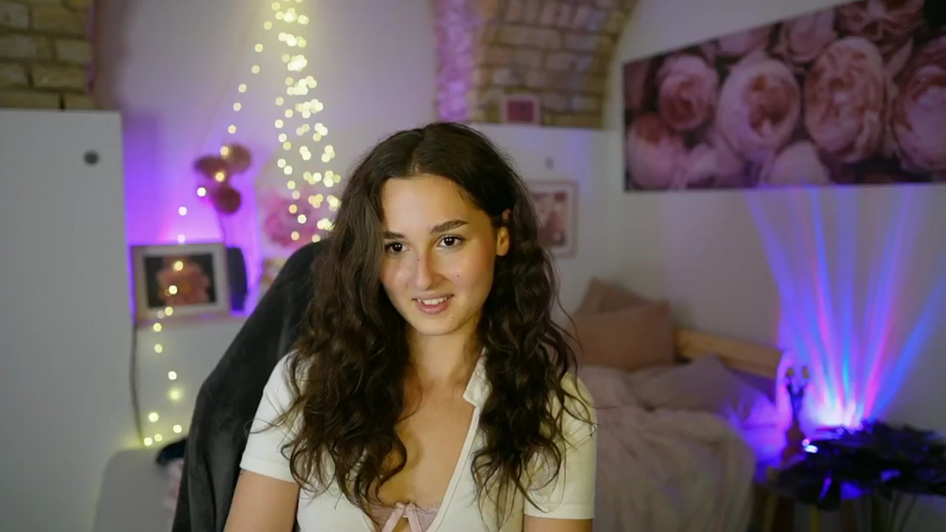 Gallery image thumbnail from Anita_Grey_'s myfreecams stream on, 07/06/2025, 20:58 image 2 of 20