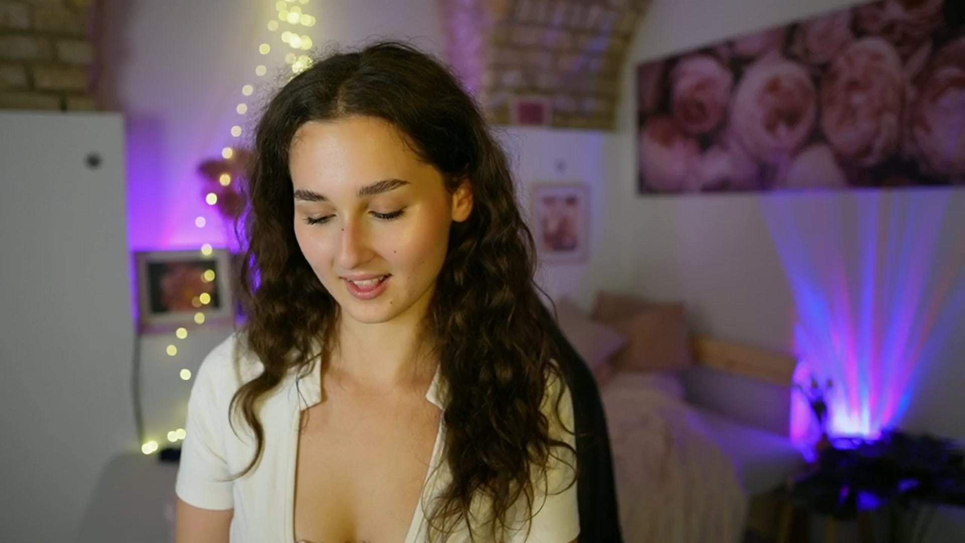 Gallery image thumbnail from Anita_Grey_'s myfreecams stream on, 07/06/2025, 23:24 image 18 of 20