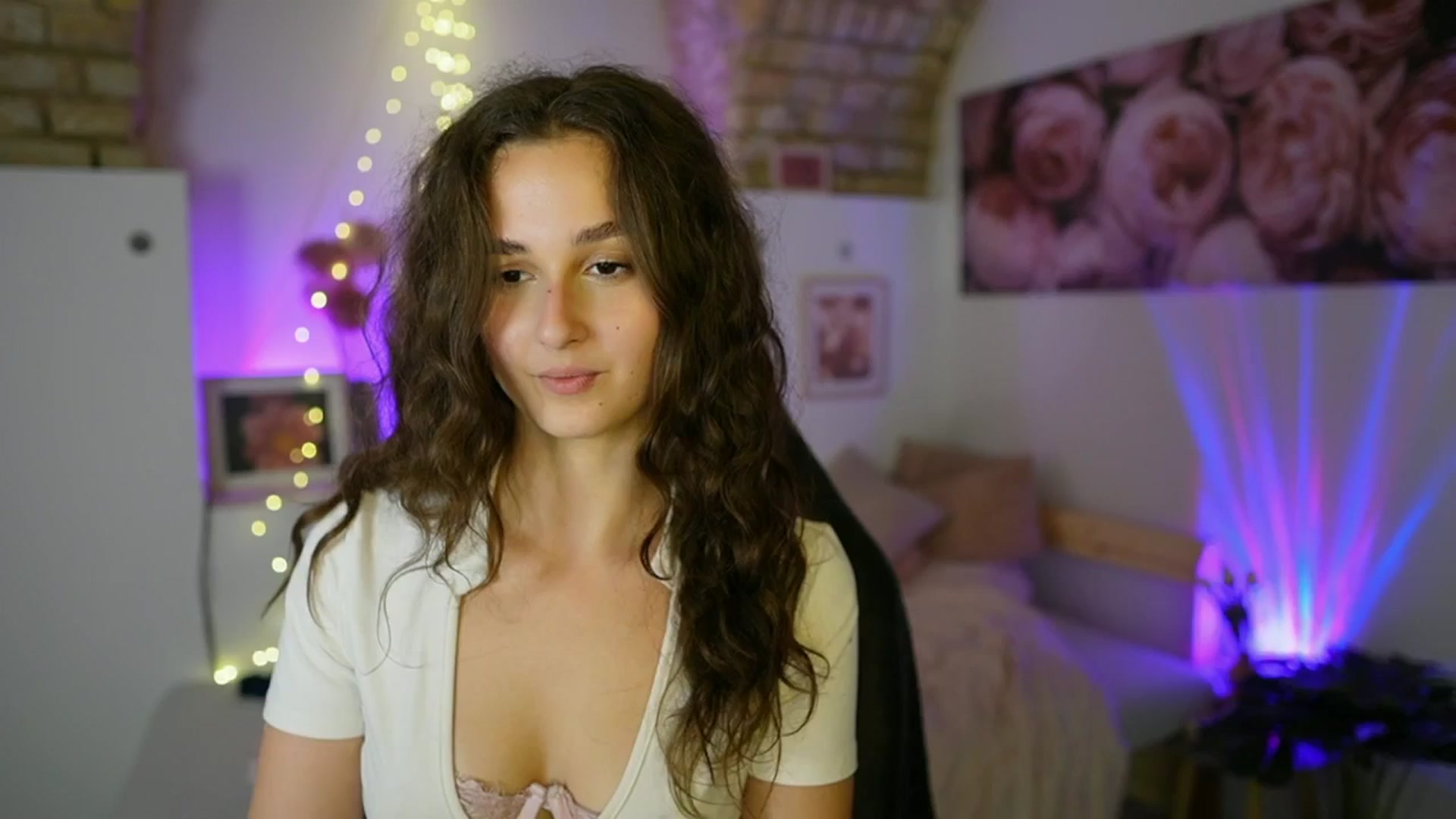 Gallery image thumbnail from Anita_Grey_'s myfreecams stream on, 07/06/2025, 23:24 image 5 of 20
