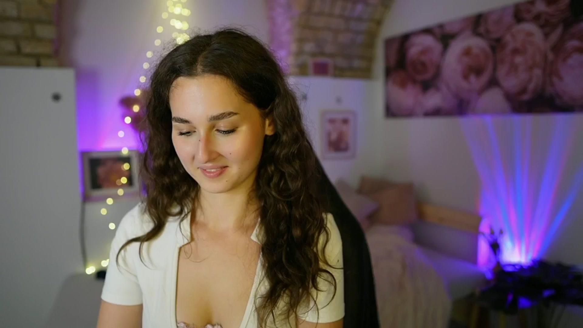 Gallery image thumbnail from Anita_Grey_'s myfreecams stream on, 07/06/2025, 23:24 image 10 of 20