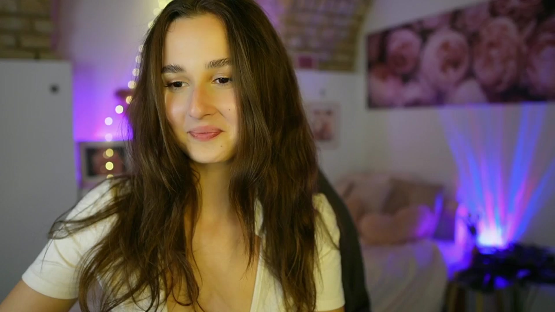 Gallery image thumbnail from Anita_Grey_'s myfreecams stream on, 07/07/2025, 20:58 image 10 of 20