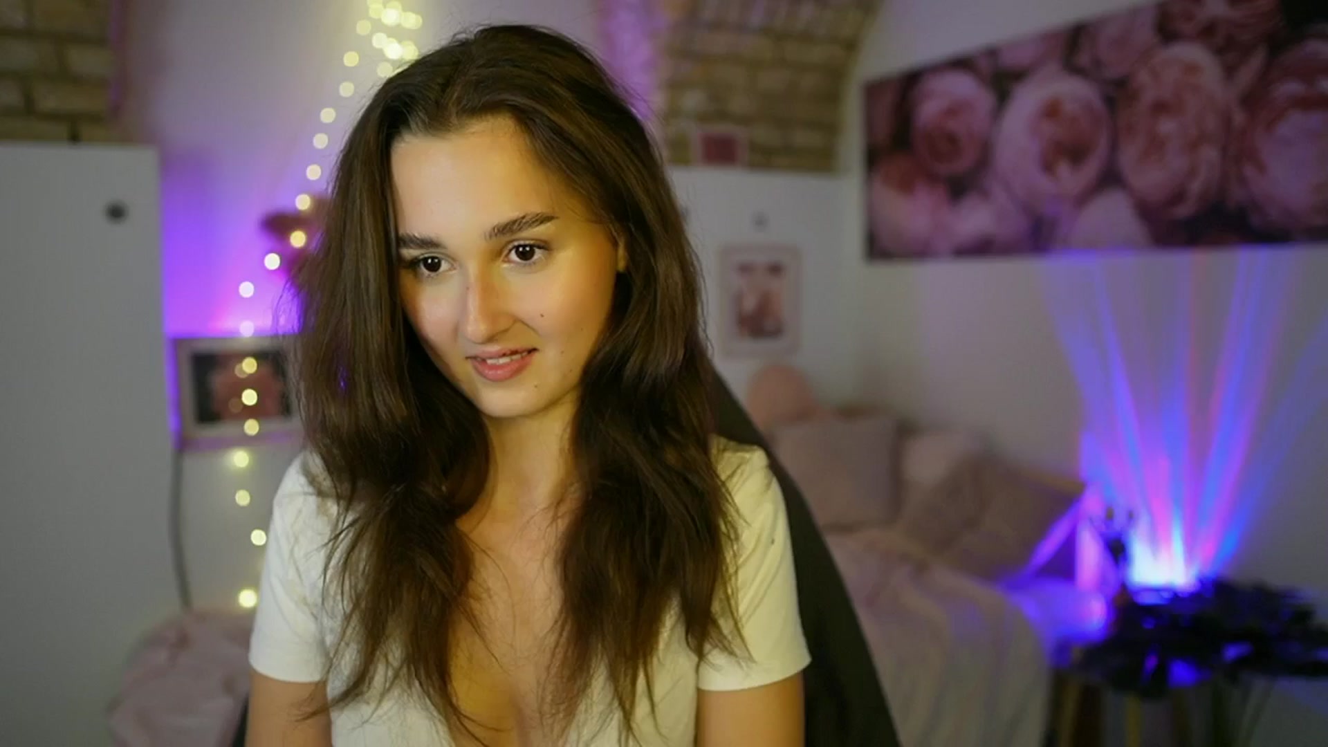 Gallery image thumbnail from Anita_Grey_'s myfreecams stream on, 07/07/2025, 22:19 image 5 of 20