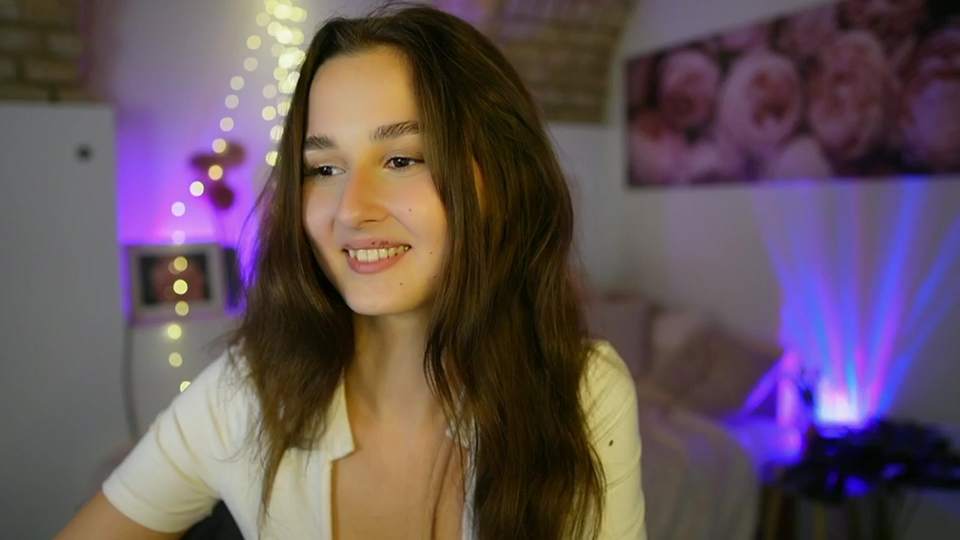 Gallery image thumbnail from Anita_Grey_'s myfreecams stream on, 07/07/2025, 22:19 image 20 of 20