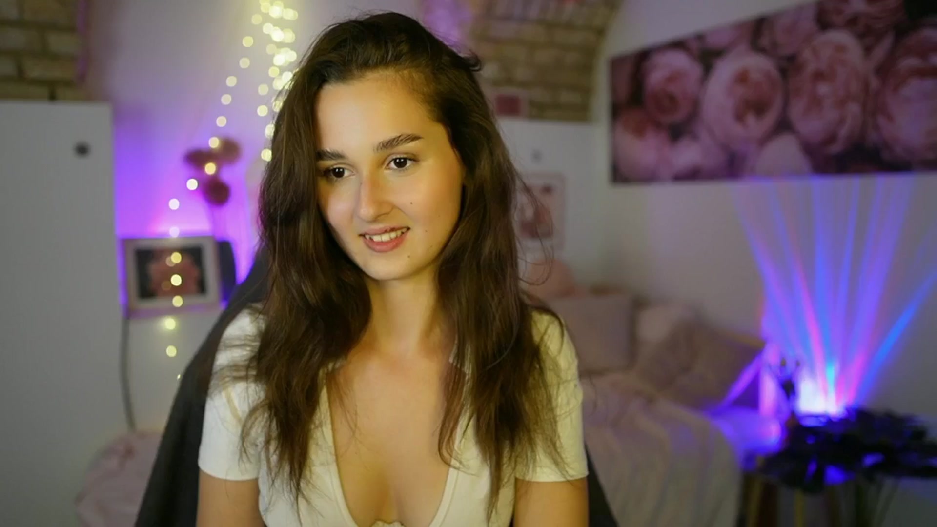 Gallery image thumbnail from Anita_Grey_'s myfreecams stream on, 07/07/2025, 22:19 image 2 of 20