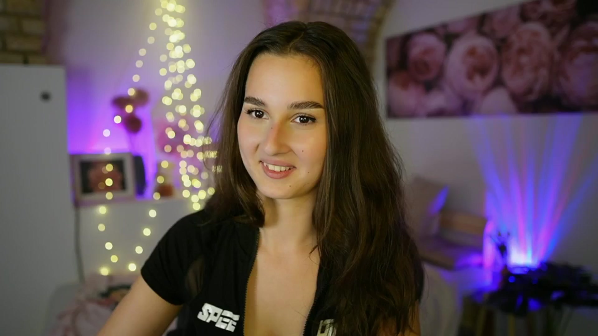 Gallery image thumbnail from Anita_Grey_'s myfreecams stream on, 07/08/2025, 22:57 image 6 of 20