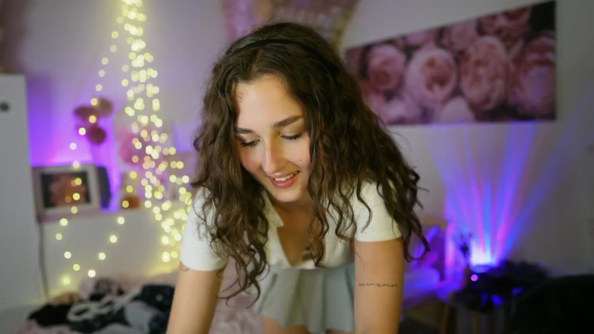 Gallery image thumbnail from Anita_Grey_'s myfreecams stream on, 07/12/2025, 23:17 image 12 of 20
