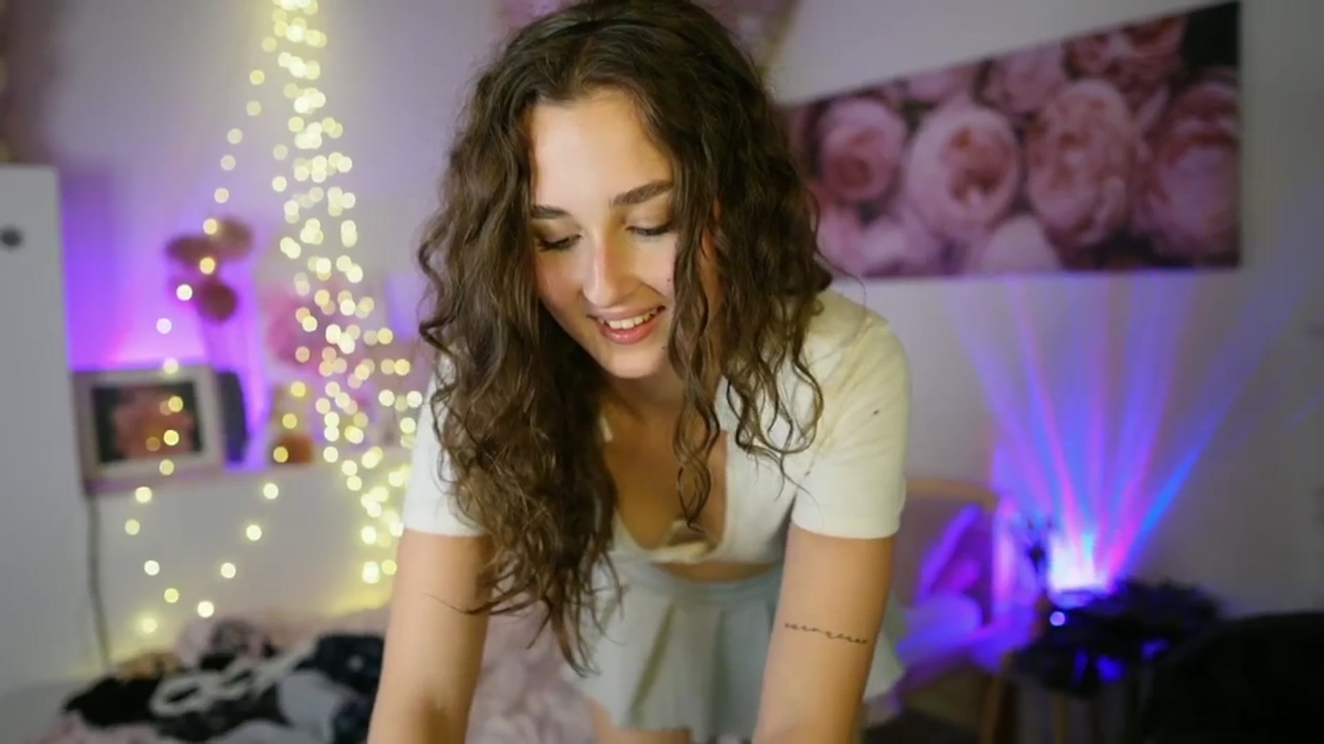 Gallery image thumbnail from Anita_Grey_'s myfreecams stream on, 07/12/2025, 23:17 image 18 of 20
