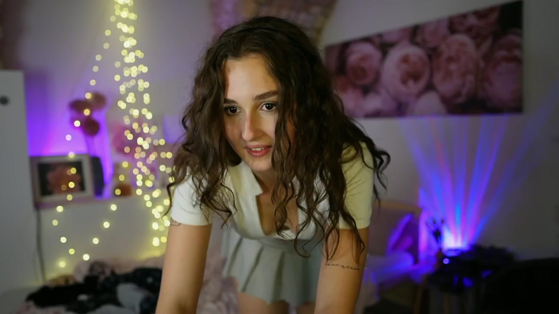 Gallery image thumbnail from Anita_Grey_'s myfreecams stream on, 07/12/2025, 23:17 image 3 of 20