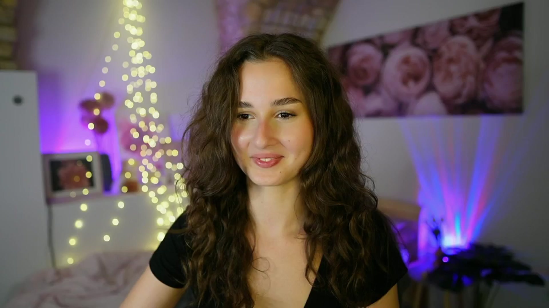 Gallery image thumbnail from Anita_Grey_'s myfreecams stream on, 07/13/2025, 20:13 image 14 of 20