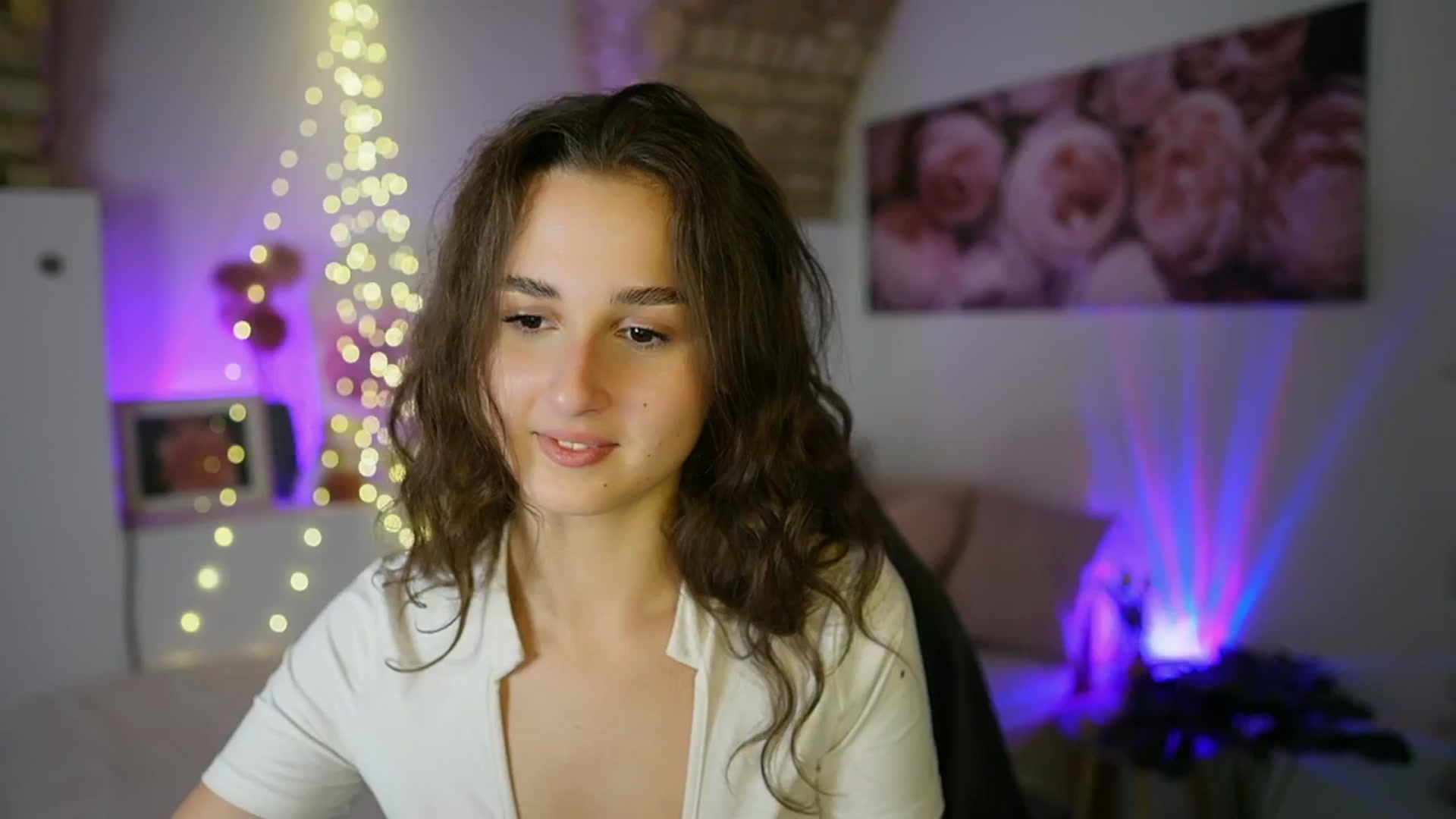 Gallery image thumbnail from Anita_Grey_'s myfreecams stream on, 07/15/2025, 19:07 image 1 of 20