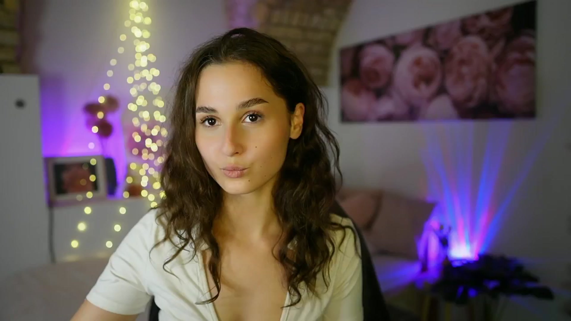 Gallery image thumbnail from Anita_Grey_'s myfreecams stream on, 07/15/2025, 19:07 image 8 of 20