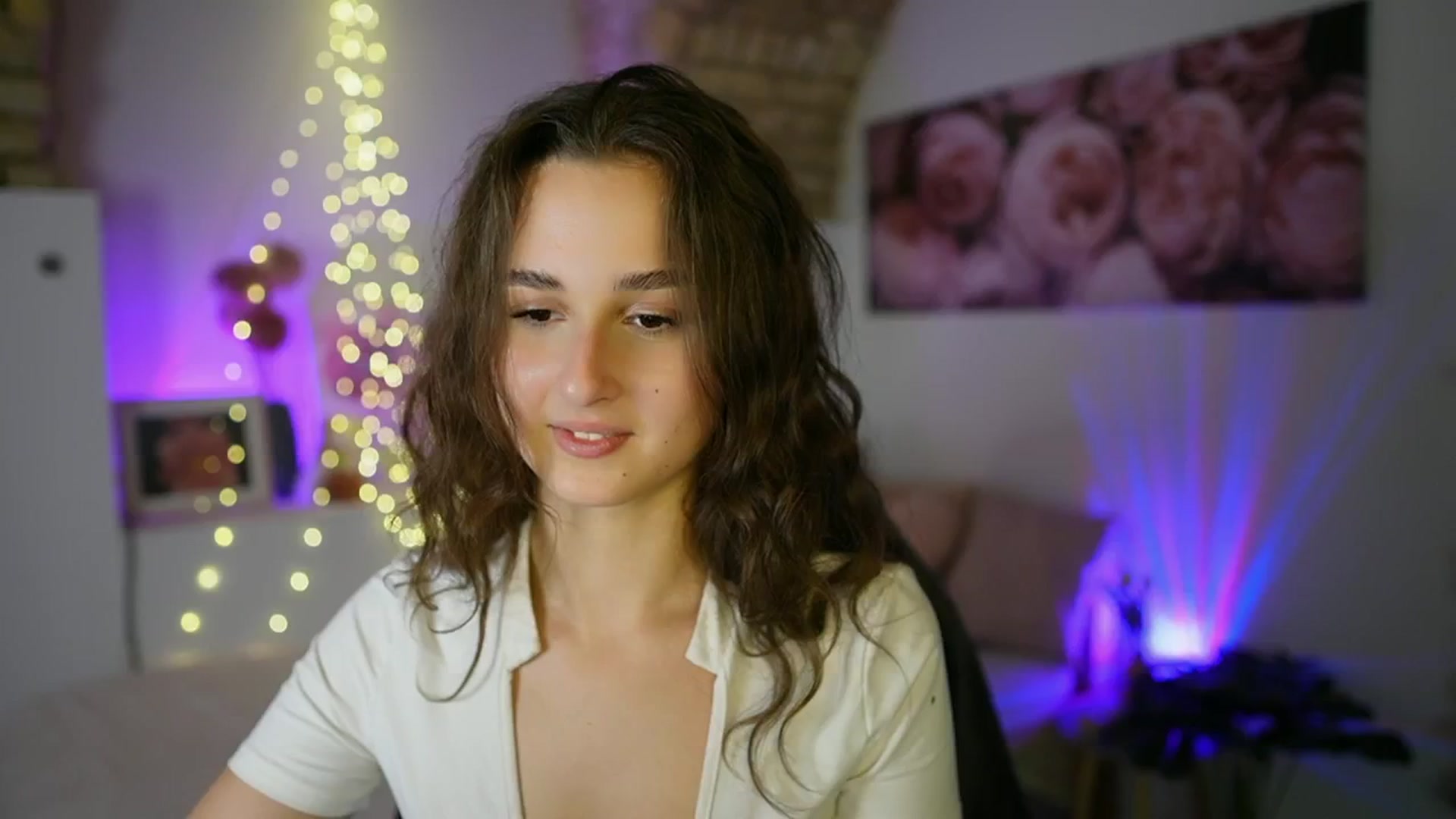 Gallery image thumbnail from Anita_Grey_'s myfreecams stream on, 07/15/2025, 19:07 image 3 of 20