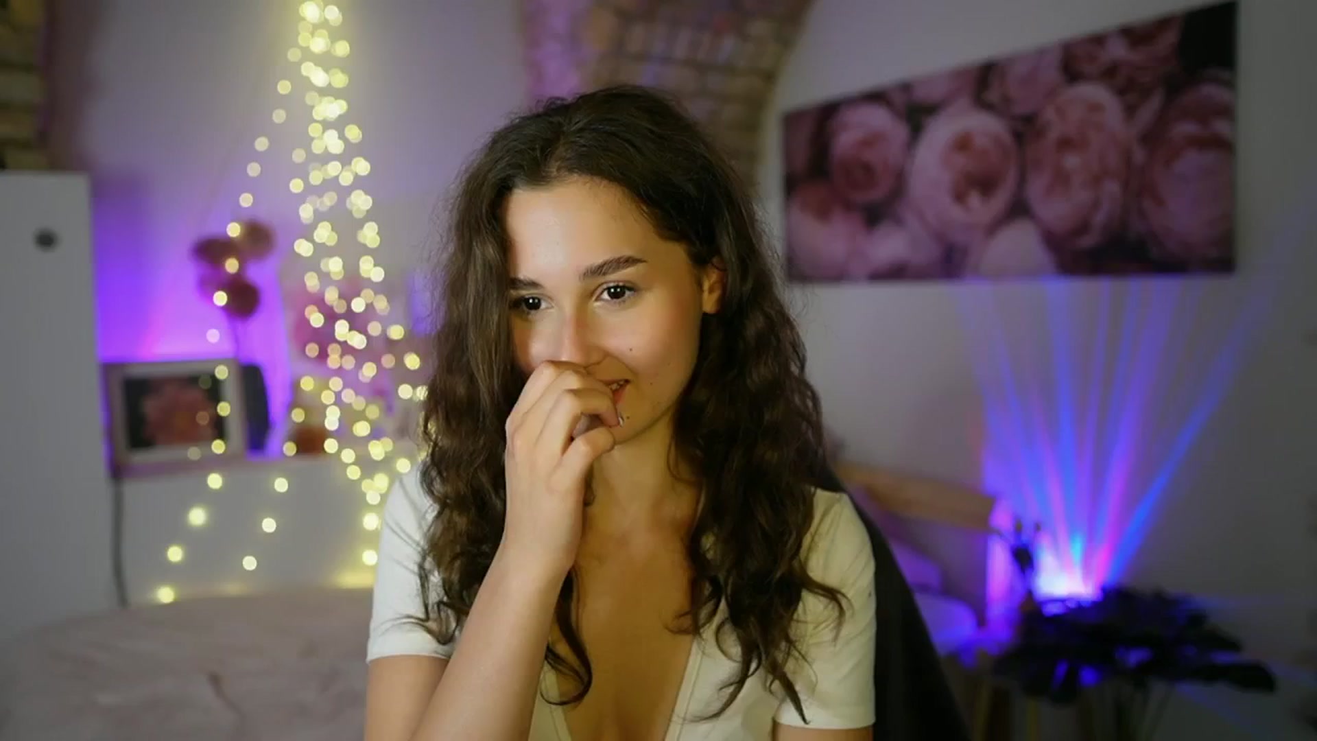 Gallery image thumbnail from Anita_Grey_'s myfreecams stream on, 07/15/2025, 21:58 image 17 of 20