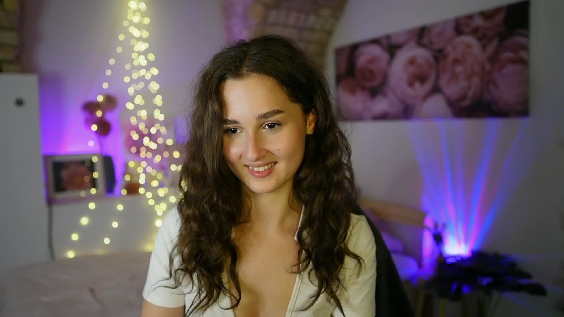 Gallery image thumbnail from Anita_Grey_'s myfreecams stream on, 07/15/2025, 21:58 image 16 of 20