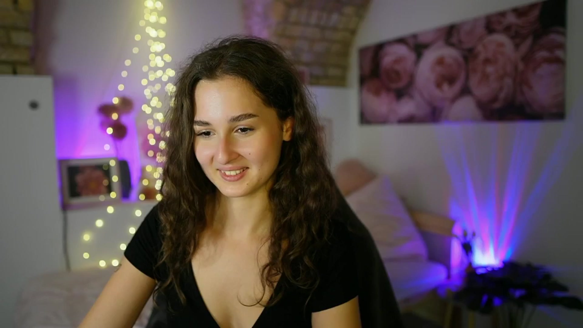 Gallery image thumbnail from Anita_Grey_'s myfreecams stream on, 07/15/2025, 23:42 image 15 of 20