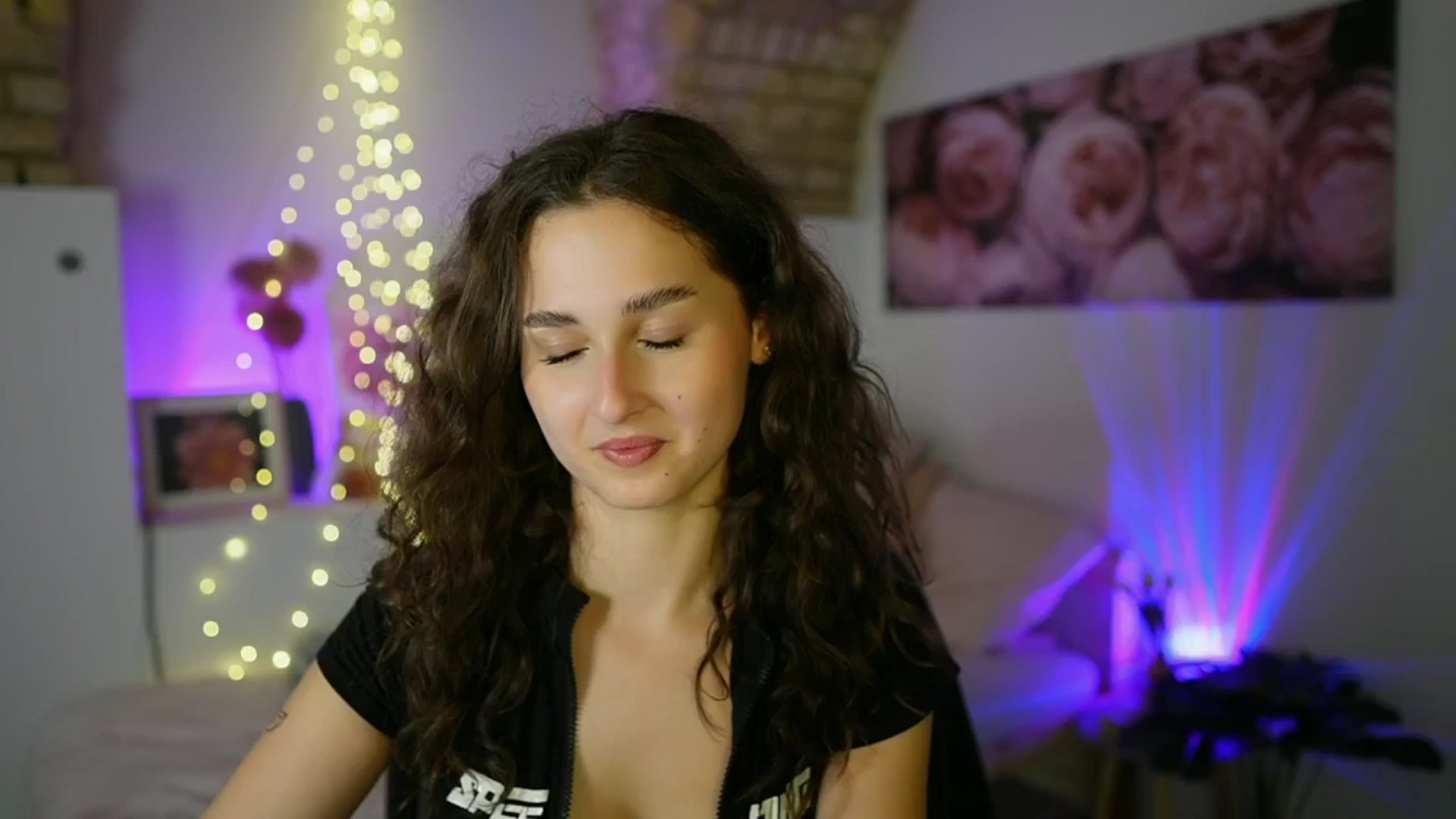 Gallery image thumbnail from Anita_Grey_'s myfreecams stream on, 07/17/2025, 19:53 image 15 of 20